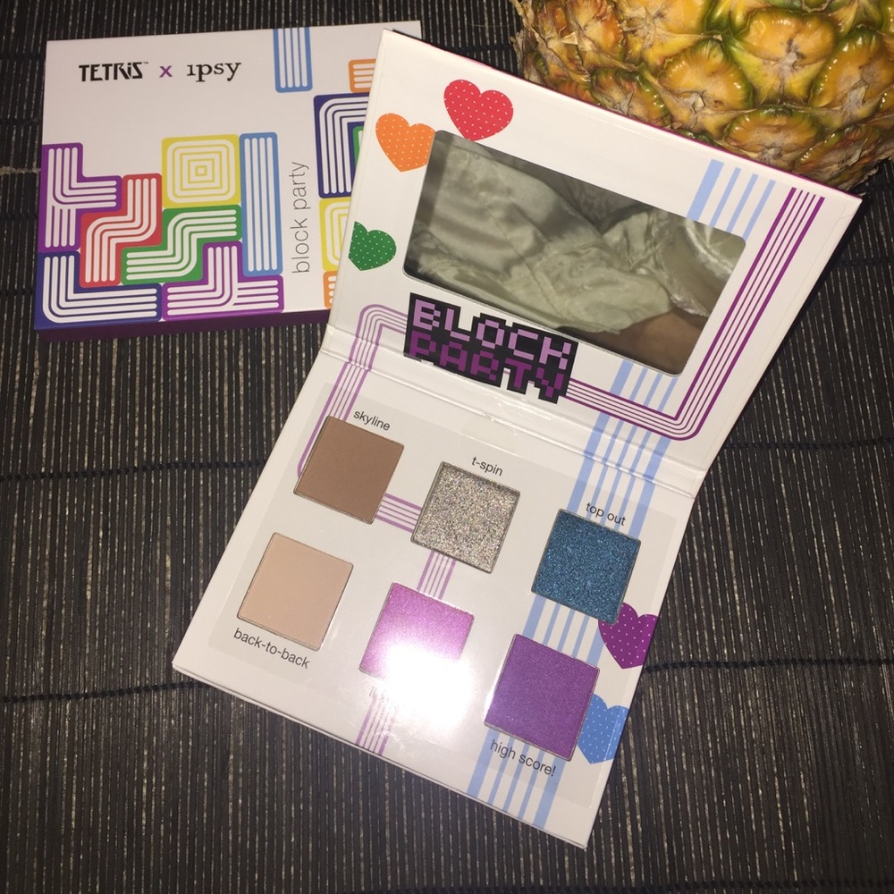 TETRIS™ x ipsy
Block Party Eyeshadow Palette